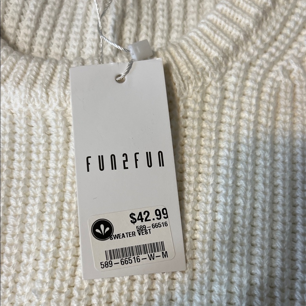 Fun 2 Fun Cream Sleeveless Sweater - Picture 3 of 5